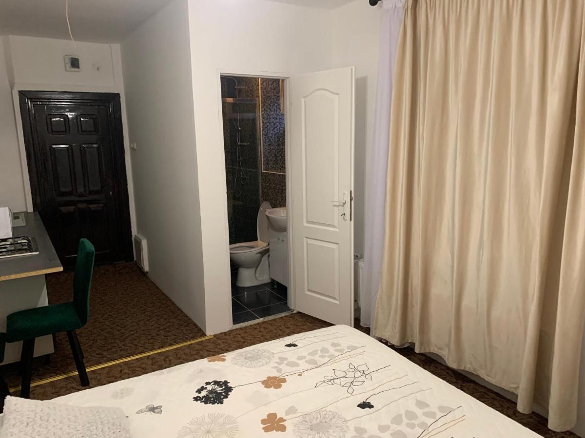 Luxury Accommodation Republicii Braşov Dış mekan fotoğraf