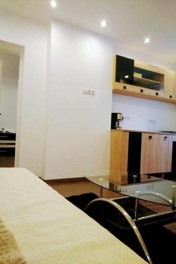 Luxury Accommodation Republicii Braşov Dış mekan fotoğraf